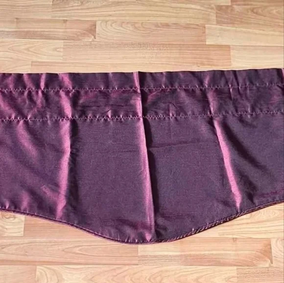 11 Window Topper - Picture 3 of 3